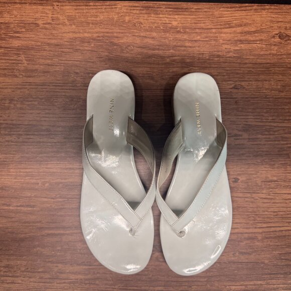 Nine West White Patent Platform Sandals Size 8M - Picture 2 of 4